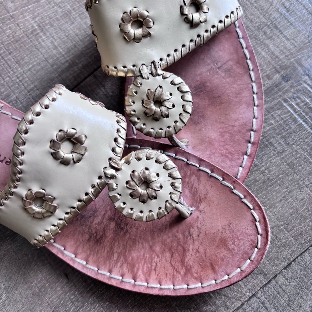 Jack Rogers Tan & Gold Flat Thong Sandals Casual Summer Footwear Size 9 - Picture 14 of 16